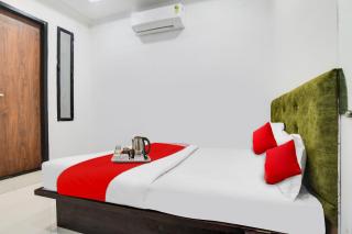 Hotel O king devish - Indore - 0