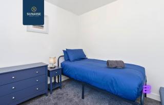 Eden Views - 3 Rooms, 5 Beds, Fully Equipped, 2 mins to Centre and Ring Road, Perfectly Suited to Groups and Long Stays, INVOICE and REDUCED PRICE only via SUNRISE SHORT LETS Dundee - Dundee - 6