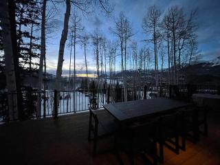 Luxury Mountain Retreat with Hot Tub and Views - 5