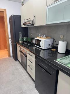 Luxurious One Bedroom By Rabat Train Station - Rabat - 1