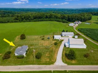 5084 Goss Rd - Sugar Grove Farmhouse - Hocking Hills - Hot Tub - Sugar Grove - 9