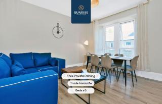 Baldovan Heights - 3 Rooms, 6 Beds, TV's and Ceiling Fans Each Room, Fully Equipped, 5 mins to Centre and Ring Road, Perfectly Suited to Groups and Long Stays, INVOICE and REDUCED PRICE only via SUNRISE SHORT LETS Dundee - Dundee - 1