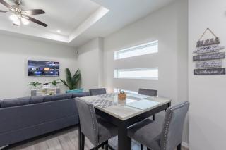 Apt #1 Modern New 2Bed 2Bath - Pharr - 3