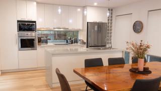 The MBM - Modern 4BR Home, Spacious, Views, Ideal for Groups - Montagu Bay - 5