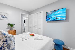 6BR-Min to Beach-Htd Salt Pool-Lounge-Dining-Games - 5