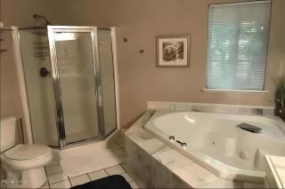 Weekly Cottage Rental - 5 Min to Private Beach! - South Haven - 3