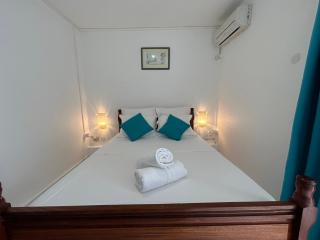 Koklaya - rdc piscine à la marina - 8