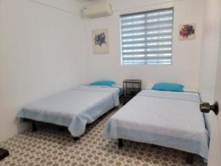 Green Flash Dive Inn - 7