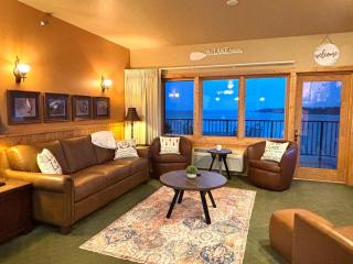 Amazing Superior Lake View Condo and Heated Pools - Two Harbors - 9