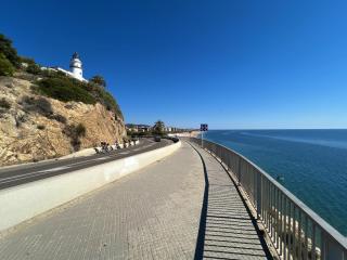Beachfront Bliss in Central Calella - Calella - 6