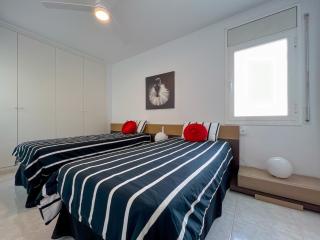 Beachfront Bliss in Central Calella - Calella - 8