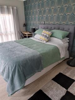 Sunbrae Beach Sanctuary free high Fibre wifi - Mount Maunganui - 0
