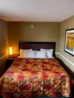 Adams Motel - 4
