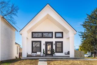 147 S 3rd St - The Modern Muse - Newark - 0