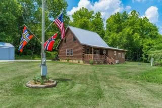 67091 Old McArthur - The Norwegian Wood - Near Hocking Hills - - 0