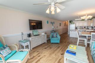 ROYAL GARDEN RESORT 401 condo - Myrtle Beach - 8