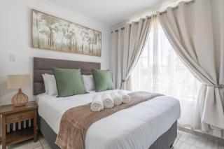 Menlyn Chique Apartment - Pretoria - 0