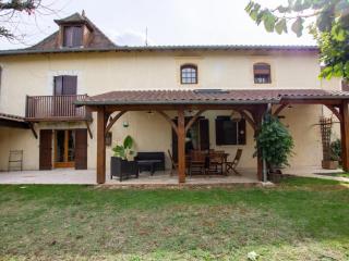 Maison de village avec jardin clos, randonnées, vélos gratuits, cheminée et équipements bébé. - FR-1-616-232 - Bassillac - 0