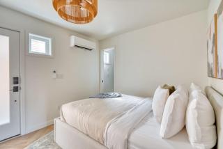 Alberta Arts District Hideaway- Stylish Studio - Portland - 4
