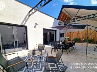 Gîte lumineux à Charlieu avec spa privatif et terrasse - FR-1-496-356 - Charlieu - 0