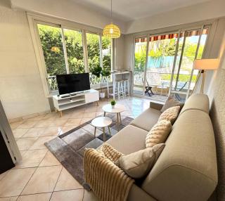 Le Léo, Terrasse - Parking - Piscine - Netflix - Villeneuve-Loubet - 8