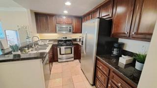 Vacation First floor luxury condo La Jolla, Spa, Pool, Gym - San Diego - 4