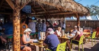 The Village Breeze I - Heated Pool, Beaches, Daiquiris, Seafood, White-sand! - Siesta Key - 0