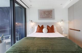 Diamonds of Paradise - Set in Sand - Gold Coast - 2
