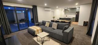 A New Cozy Hyde Away - Invercargill - 2