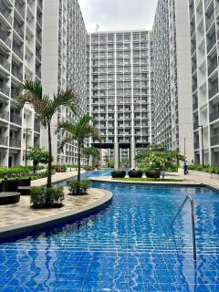 Condo Near Mall of Asia, SMX and MOA Arena - Manila - 8