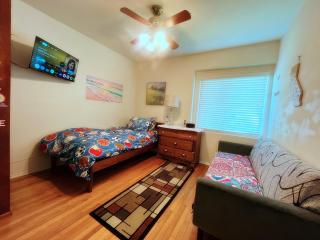 Cozy Beautiful Private Home in Prime Location - Glendora - 4