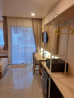 The Rock Patong Comfort Stay - Patong - 1