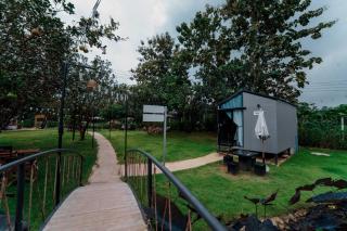 อิสระ แคมป์ปิ้ง แอนด์ คาเฟ่ Issara camping - - 6