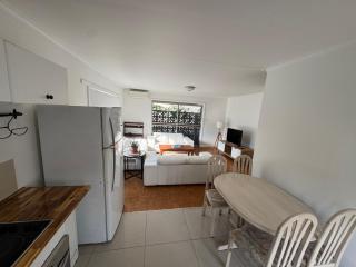 Del Rene - Gold Coast - 5