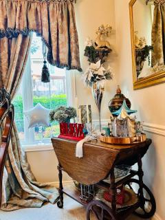 The Elegant & Cozy Retreat - 4