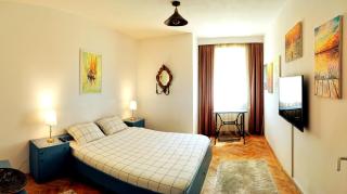 Live in an Art Gallery - Central Location - Constanţa - 6