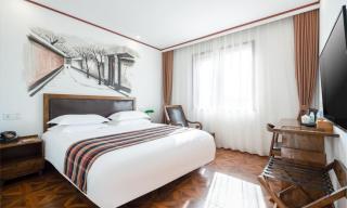 Nost algia Hotel Near Tian 'anmen Square -15 minutes walk to Tian 'anmen Square,Near Forbidden City ,Chairman Mao Memorial Hall ,Temple of Heaven,Wangfujing Walkway, many museums nearby,feel old Beijing culture - Pékin - 8