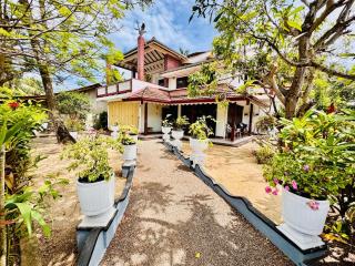 St Barbara Hardware Guesthouse - Negombo - 0