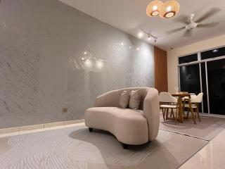 DQuatro Homestay - Kampong Jelatang - 0