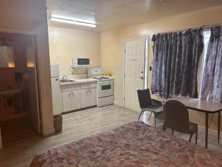 Road Runner Motel - Merritt - 9