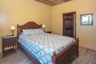 Ocean View at Sunset Villas in West End - 3