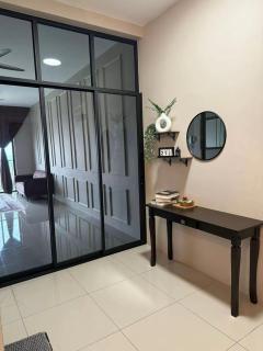 Alisha Homestay at Residensi KLIA near KLIA AIRPORT - Nilai - 4