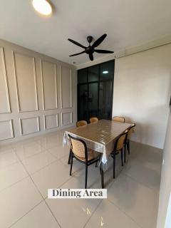 Alisha Homestay at Residensi KLIA near KLIA AIRPORT - Nilai - 1