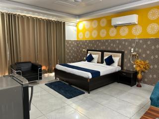 Tanvi Premium Residency-Close to Artemis, Medanta & Fortis - Gurgaon - 9