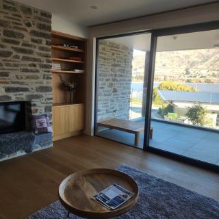 Lakeside central 3 bdrm Luxury! - Wanaka - 6