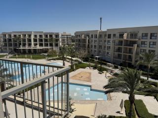 Chalet 1 BR on View Pool - Marina2 - 5J-404 - El Alamein - 2