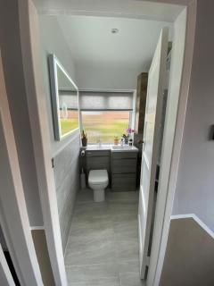 Ely Cathedral family home - 7