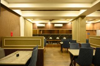 StayGuru Hotel Kutch Elegance - Bhuj - 1