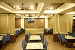 StayGuru Hotel Kutch Elegance - Bhuj - 4