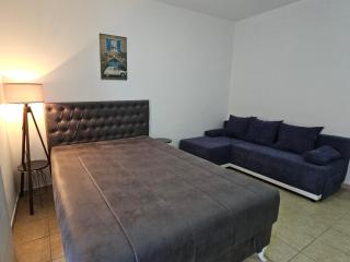 Balkan Pearl Apartments - Bar - 2